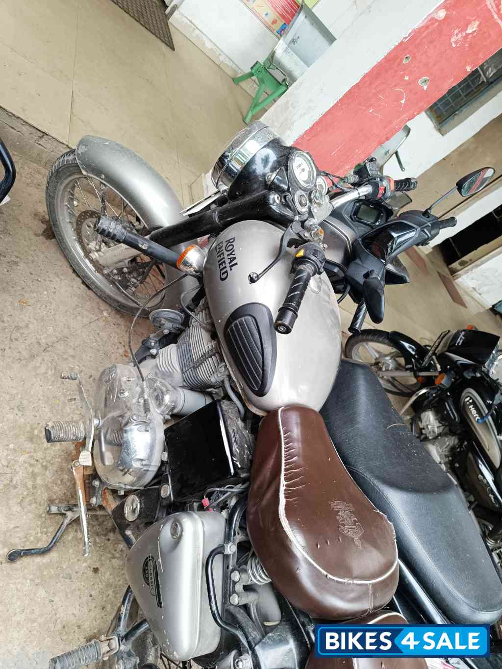 Royal Enfield Classic Gunmetal Grey