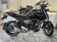 Metalic Black Yamaha FZ FI V3 BS6