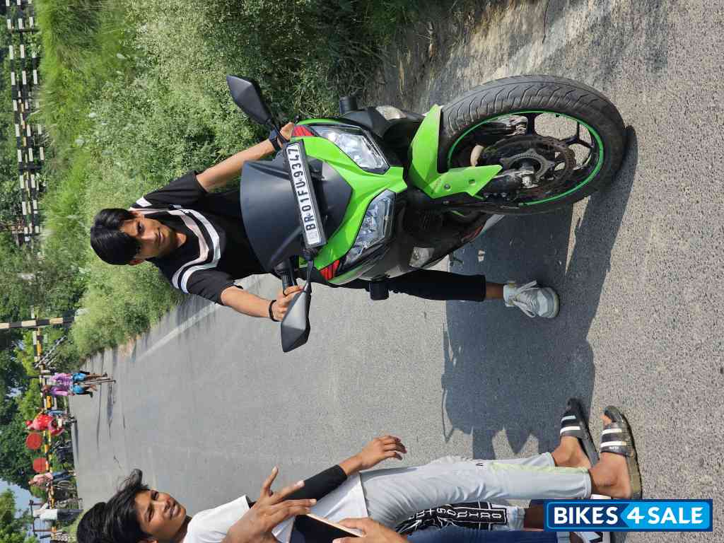 Lime Green Kawasaki Ninja 300 BS6 2022