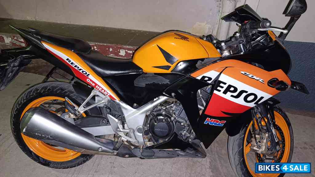 Repsol Orange Honda CBR 250R ABS