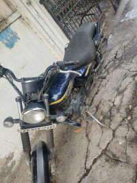 Bajaj Avenger Street 150