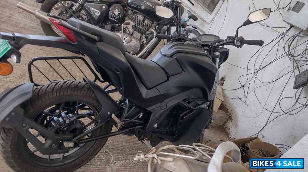 Magic Black Tork Kratos R Magic Black Tork Kratos R