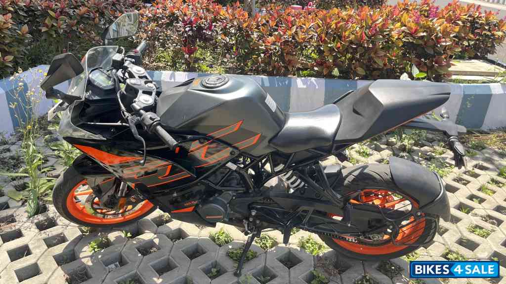 KTM RC 200 2020