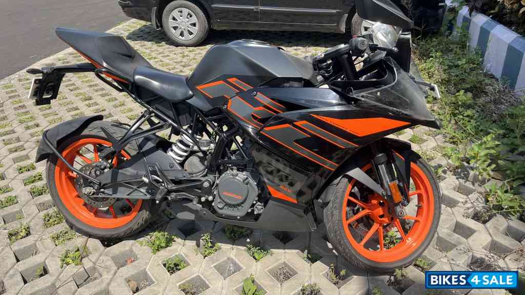 KTM RC 200 2020
