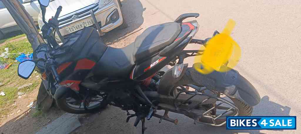 Bajaj Pulsar NS 125 Bajaj Pulsar NS 125