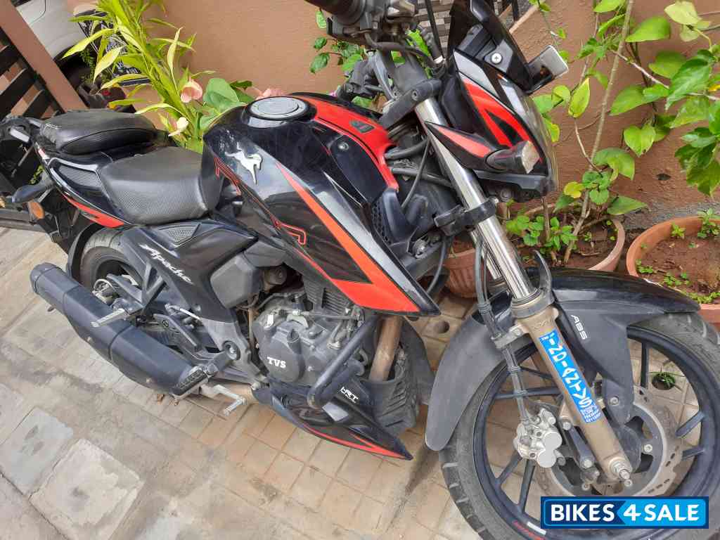 TVS Apache RTR 200 4V ABS