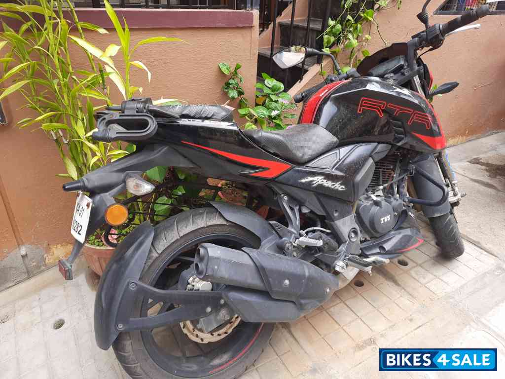 TVS Apache RTR 200 4V ABS