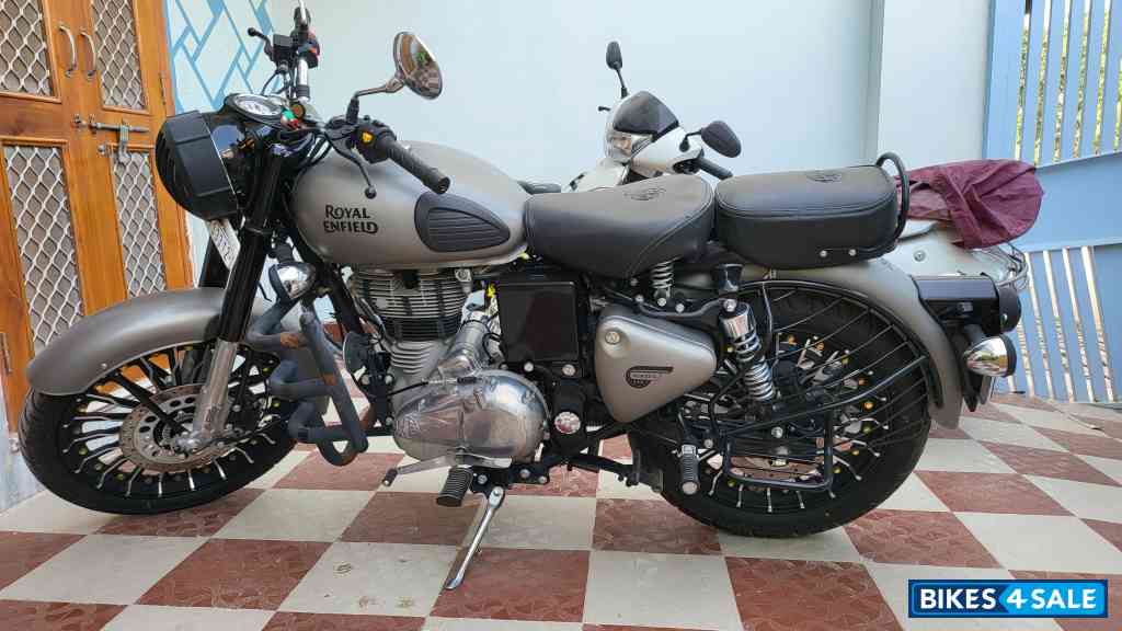 Royal Enfield Bullet Standard 350