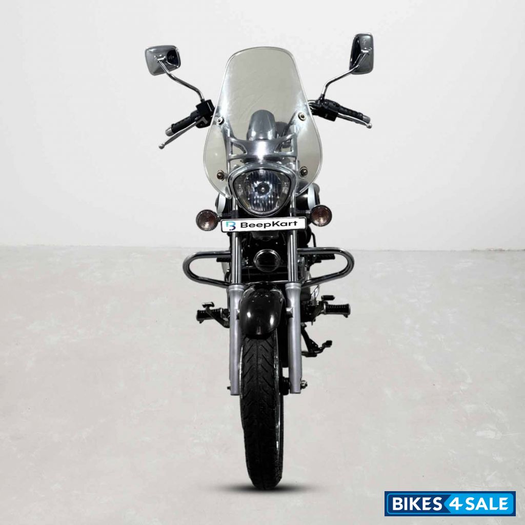 Bajaj Avenger Cruise 220