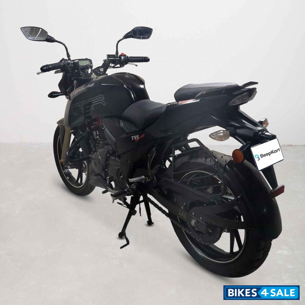 TVS Apache RTR 200 4V