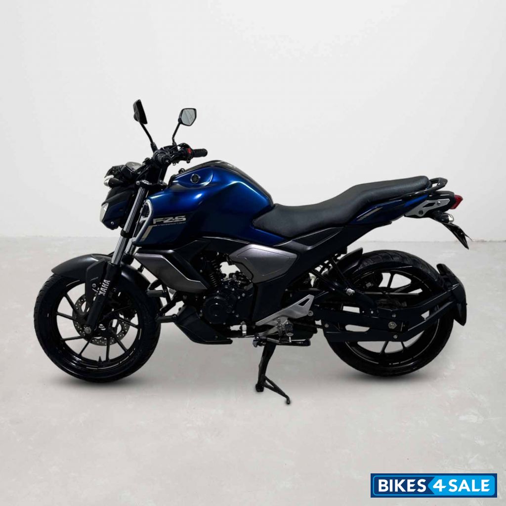 Yamaha FZ-S
