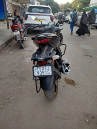 Black Suzuki Gixxer 150