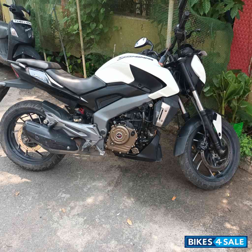 Bajaj Dominar 400 Disc