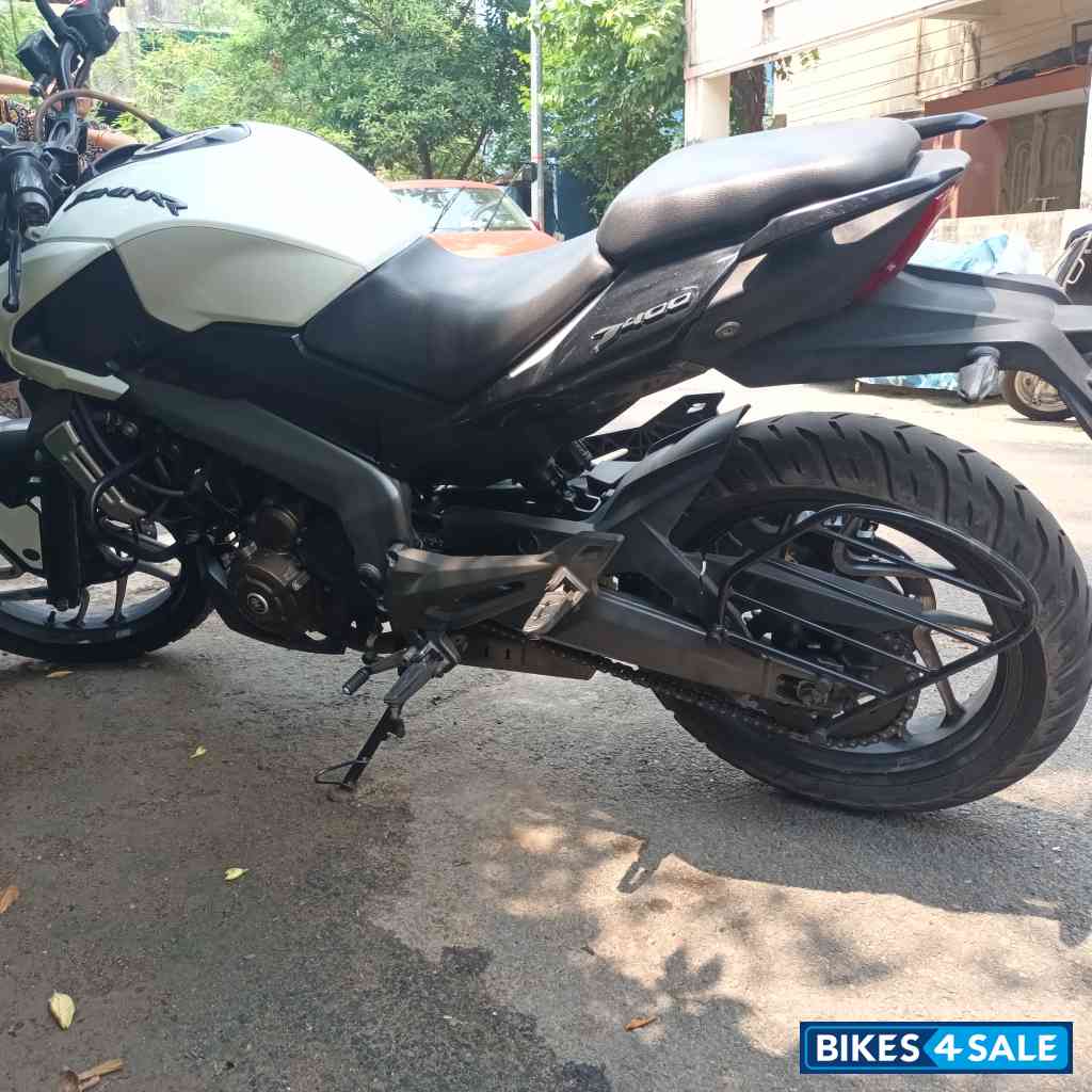 Bajaj Dominar 400 Disc