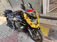 Premium Black Suzuki Gixxer SF