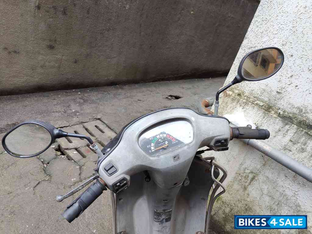 Grey Honda Activa