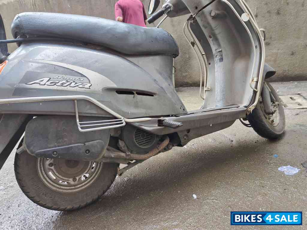 Grey Honda Activa