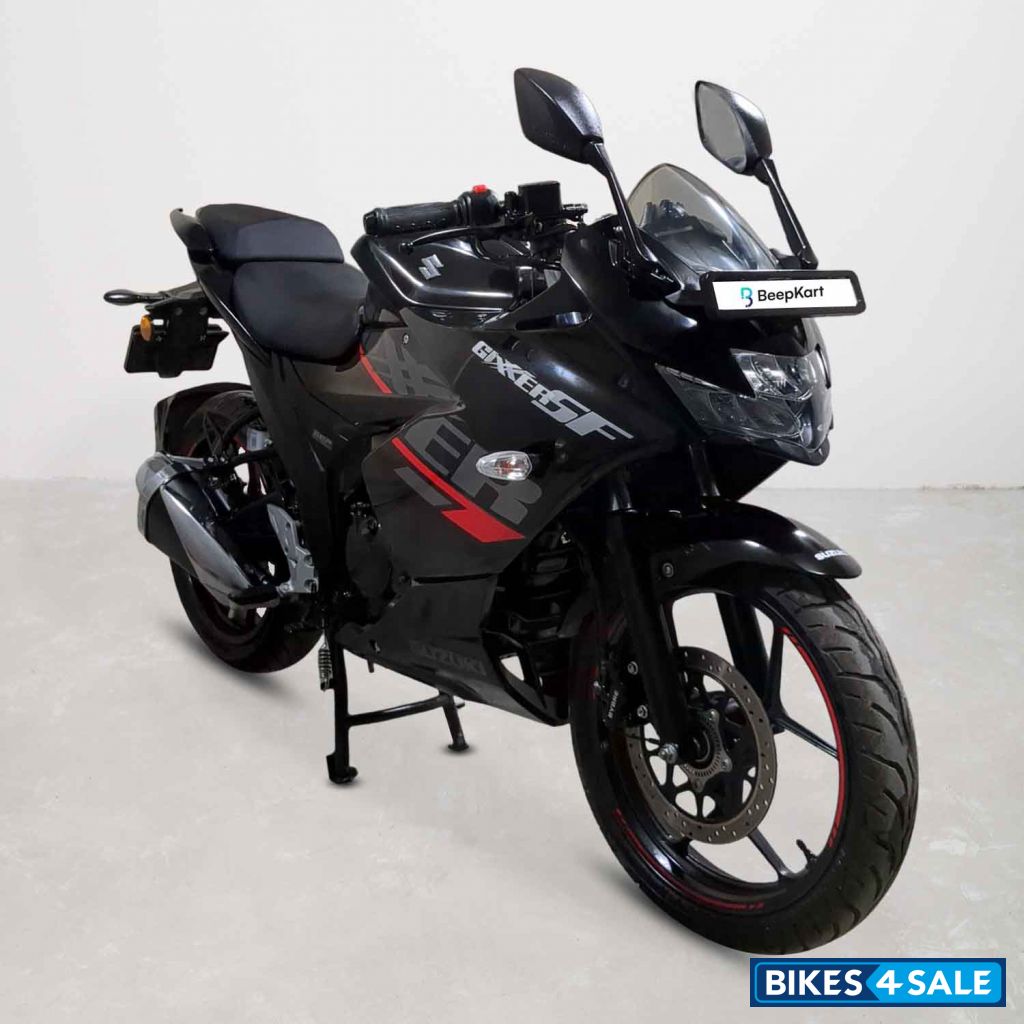 Suzuki Gixxer SF
