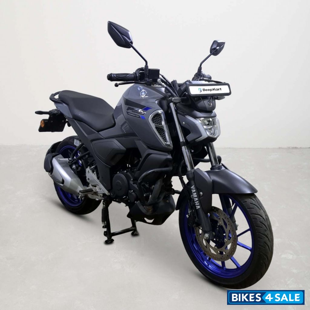 Yamaha FZ-S