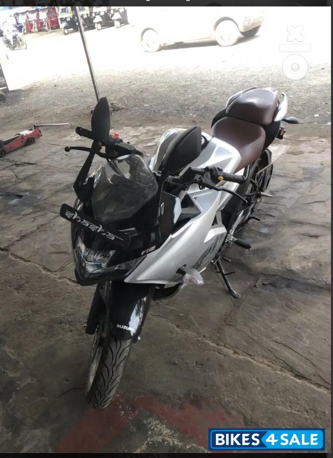 Silver Suzuki Gixxer SF BS6
