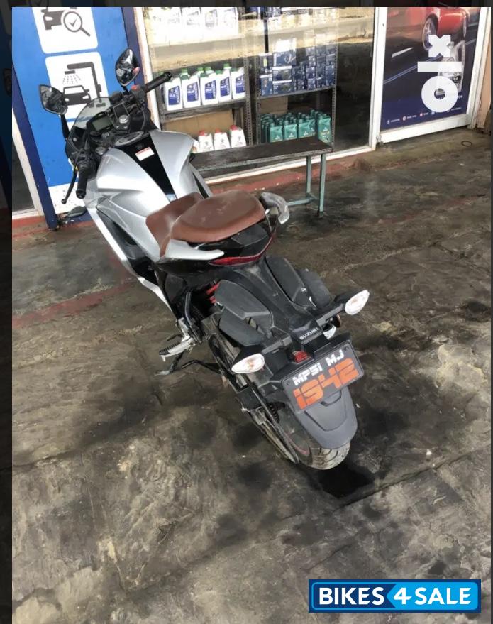 Silver Suzuki Gixxer SF BS6