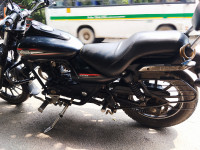 Bajaj Avenger 220 DTS-i