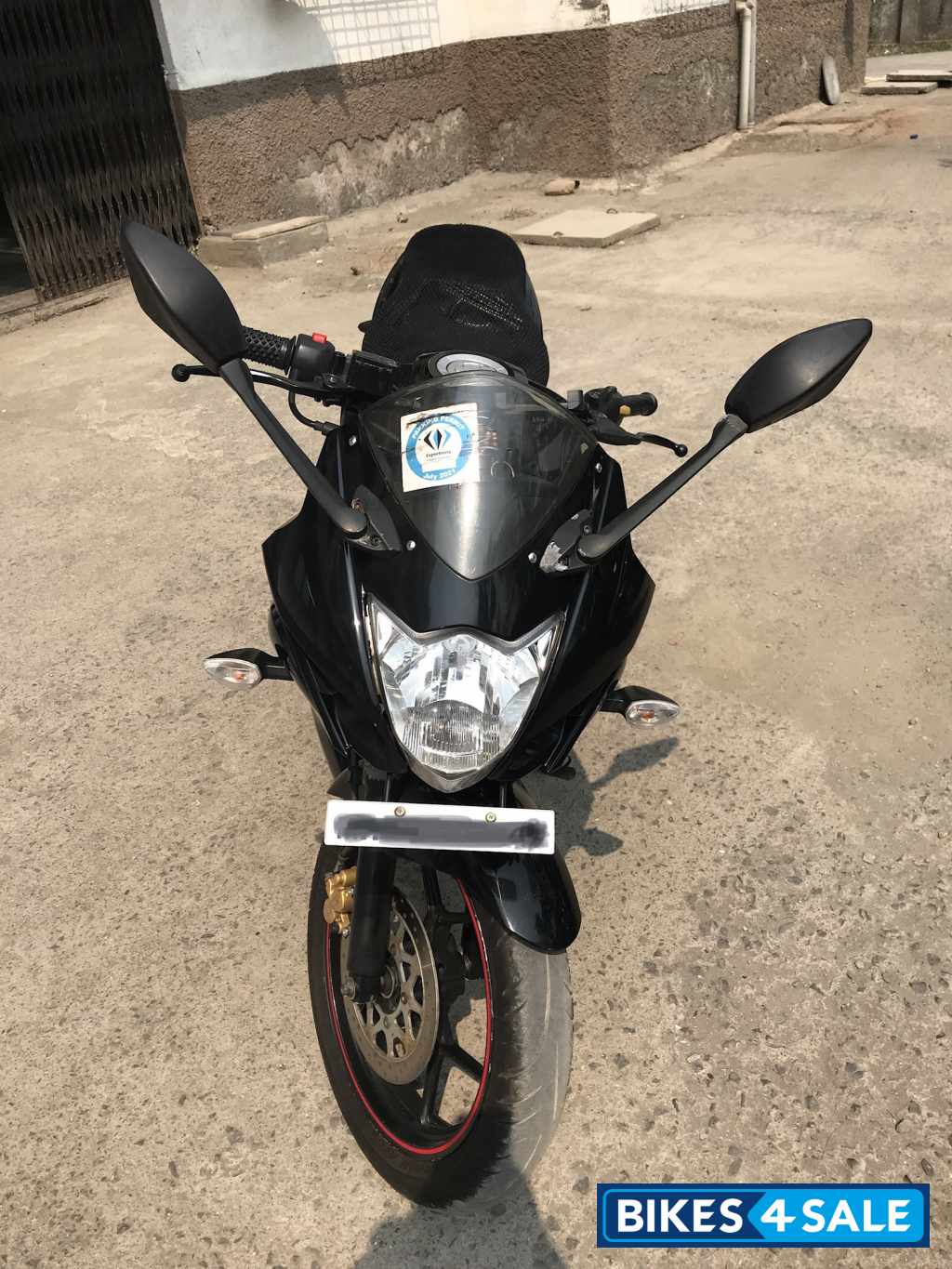 Suzuki Gixxer SF