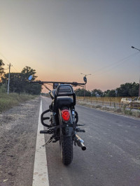 Royal Enfield Thunderbird 350