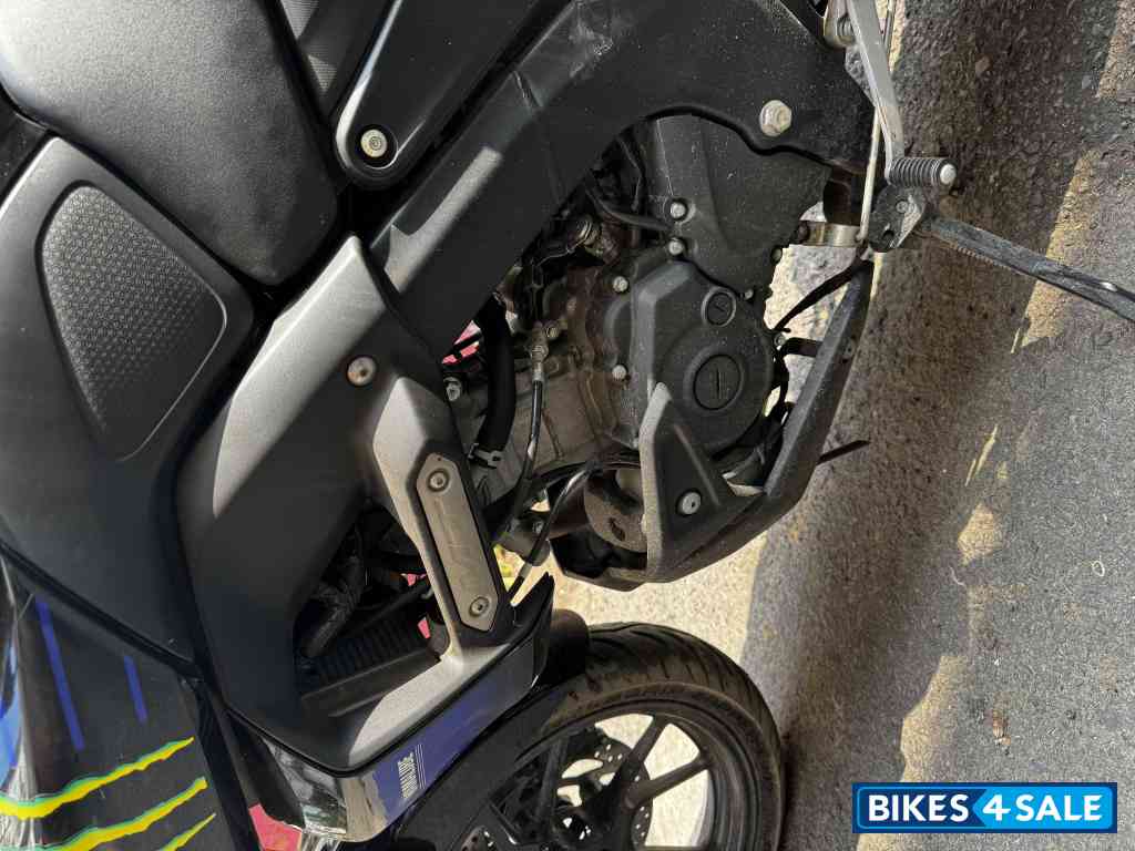 Black Yamaha MT-15 V2.0 Monster Energy MotoGP Edition