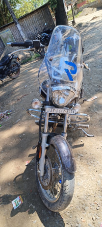 Bajaj Avenger Cruise 220 BS6