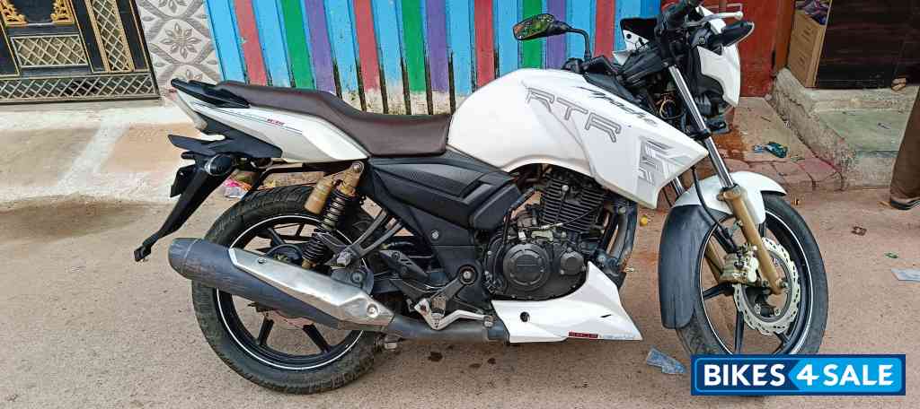 TVS Apache RTR 180