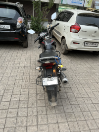 Black Bajaj Discover 125 ST