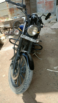Blue Bajaj Avenger Street 150