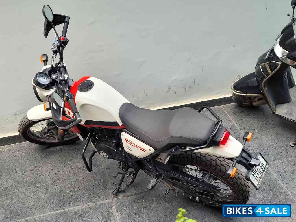 White Flame Royal Enfield Scram 411