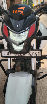 White Hero Xtreme 160R