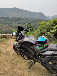 Bajaj Dominar 400 Disc