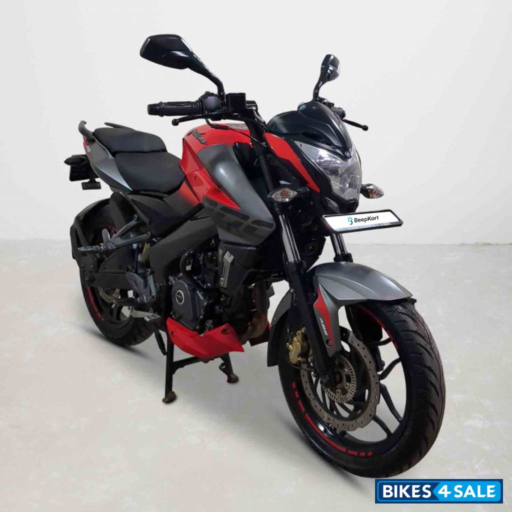 Bajaj Pulsar NS200