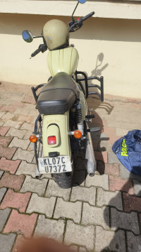 Jawa 42 Bobber Dual Channel ABS