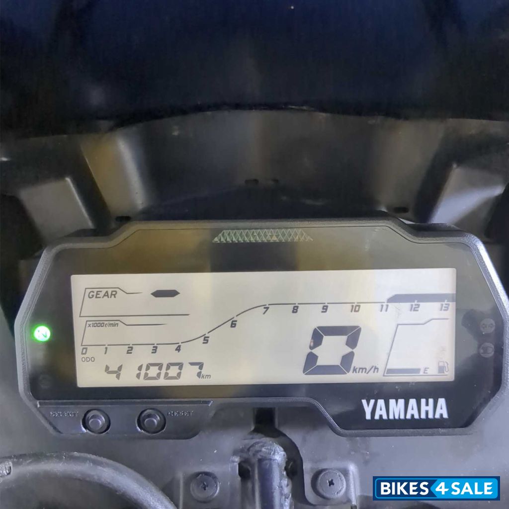 Yamaha YZF R15 V3