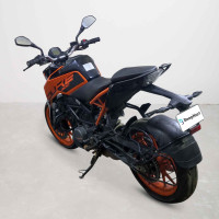 KTM Duke 200