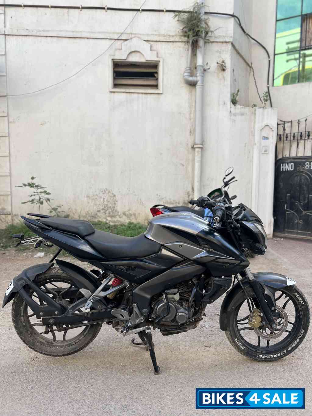 Bajaj Pulsar NS 160
