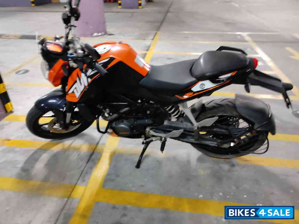 KTM Duke 200