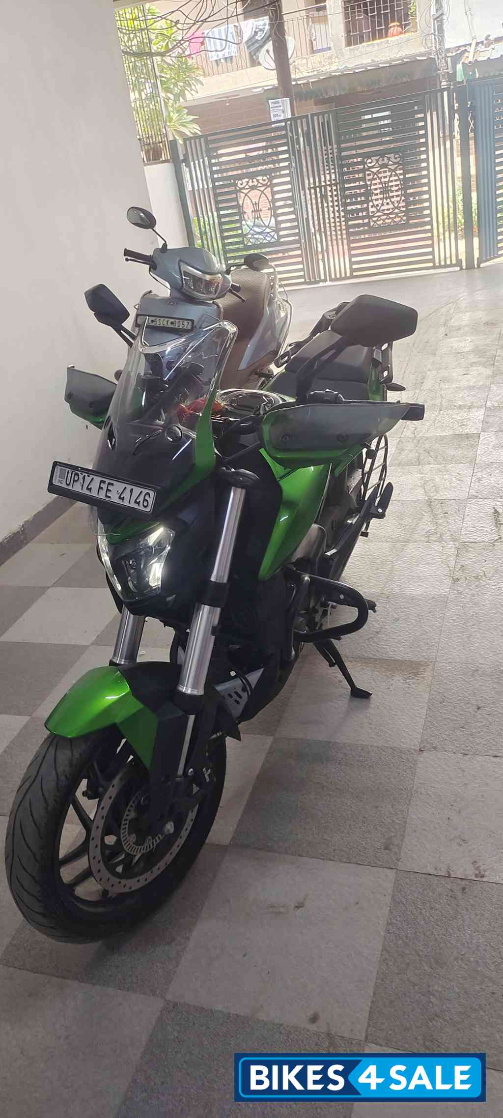 Bajaj 2021 Dominar 400