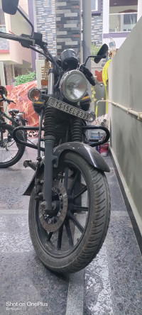 Blue Bajaj Avenger Street 150