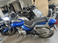 Plasma Blue Bajaj Avenger 220 DTS-i