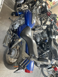 Plasma Blue Bajaj Avenger 220 DTS-i