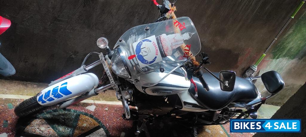 Bajaj Avenger Cruise 220