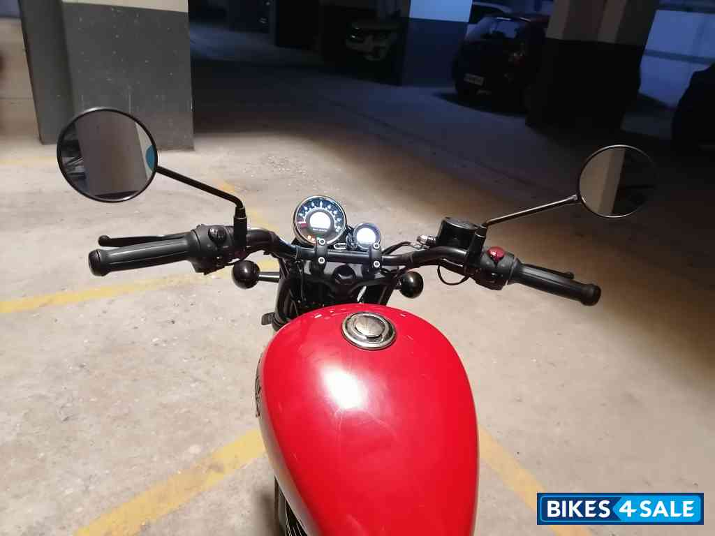 Royal Enfield Meteor 350 Fireball