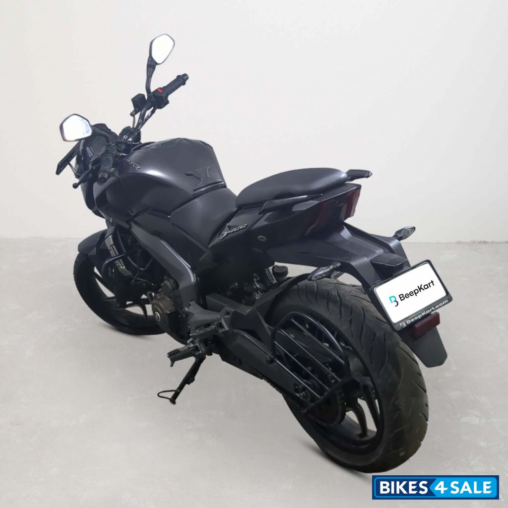 Bajaj Dominar 400