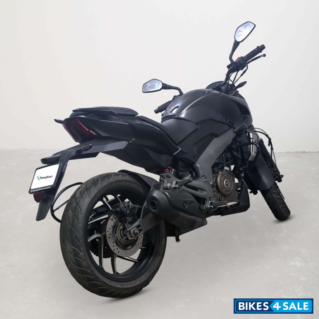 Bajaj Dominar 400